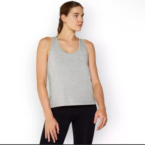 Fourlaps Surge Sleeveless Tank Top In Heather Grey - Medium NWT - Picture 1 of 13